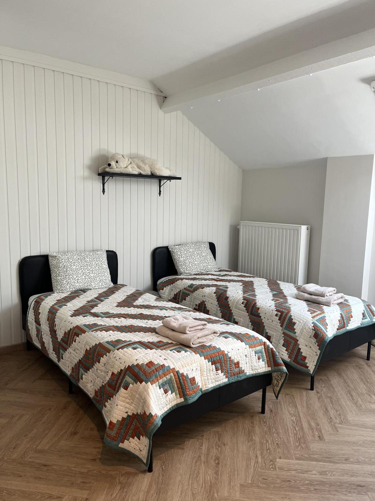 Habitat Bed and Breakfast Momignies Exteriör bild